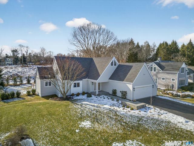 83 Old North Road, Stonington, CT 06355