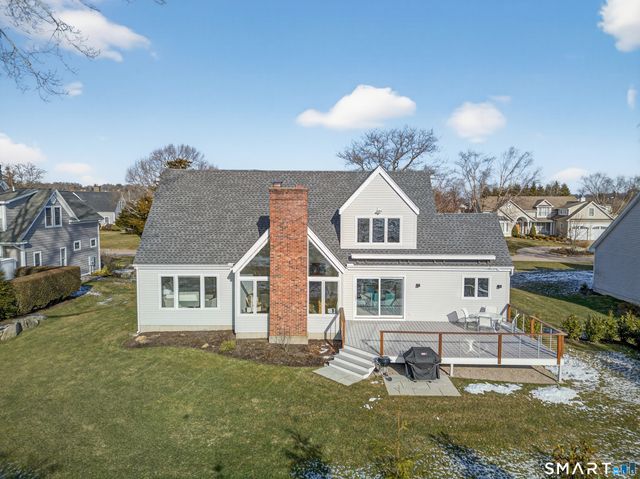 83 Old North Road, Stonington, CT 06355