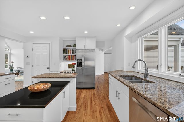 83 Old North Road, Stonington, CT 06355