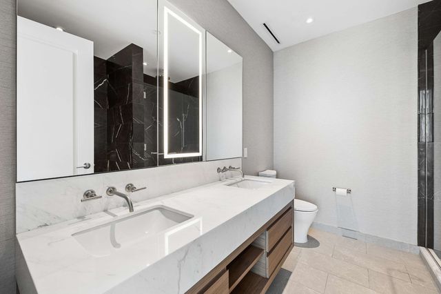 160 2nd Ave S Apt 2603, Nashville, TN 37201