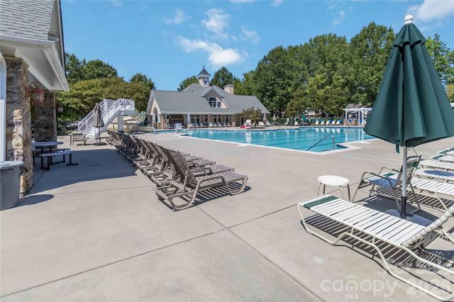 1348 Millbank Drive, Matthews, NC 28104