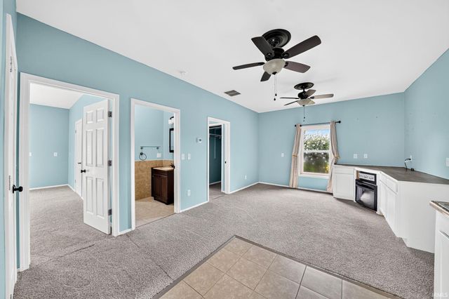 51444 Kenilworth Road, South Bend, IN 46637