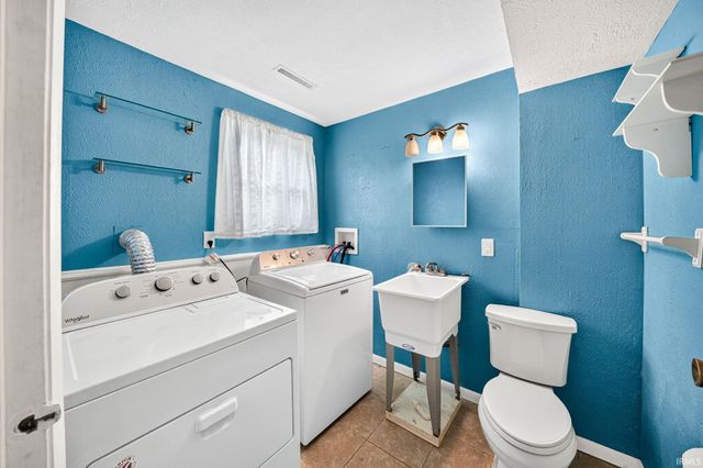 51444 Kenilworth Road, South Bend, IN 46637