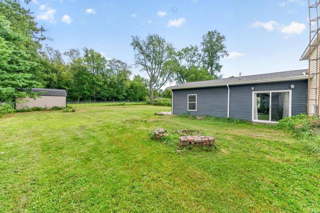 51444 Kenilworth Road, South Bend, IN 46637