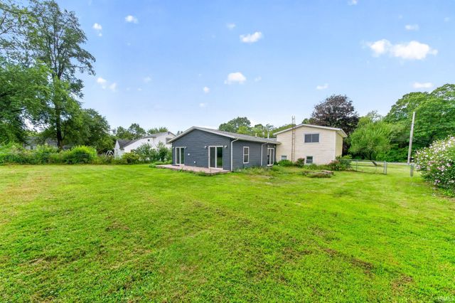 51444 Kenilworth Road, South Bend, IN 46637