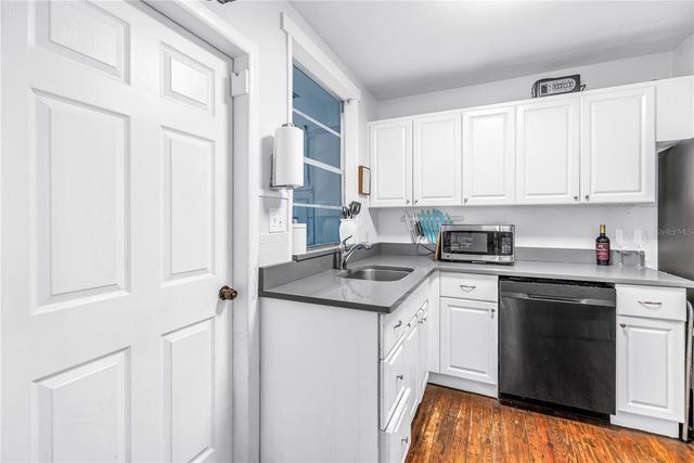 416 61ST AVENUE NE, St Petersburg, FL 33703