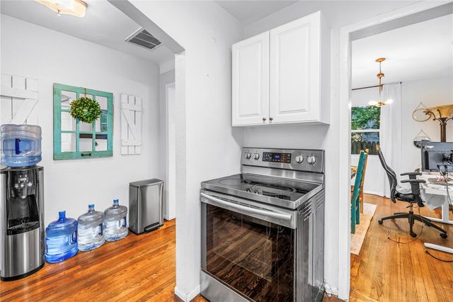 416 61ST AVENUE NE, St Petersburg, FL 33703
