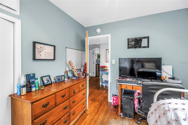 416 61ST AVENUE NE, St Petersburg, FL 33703
