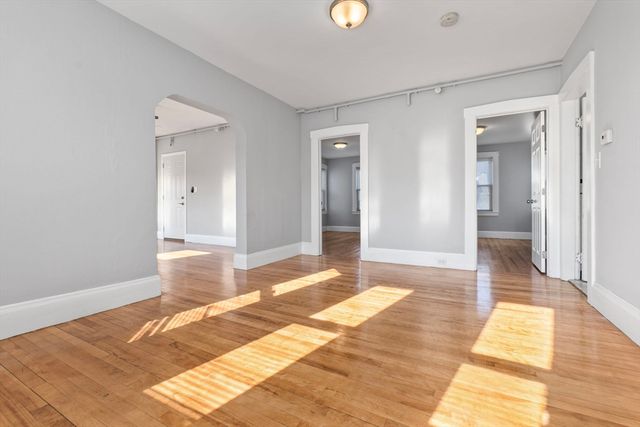 55 Pine St 2, Swampscott, MA 01907