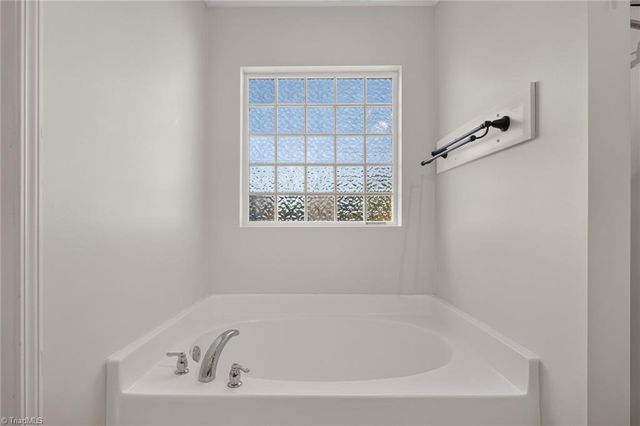 694 Trotters Run Court, Whitsett, NC 27377