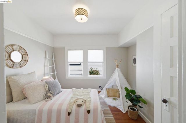 1627 62nd Street, Berkeley, CA 94703