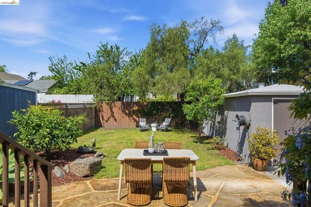 1627 62nd Street, Berkeley, CA 94703