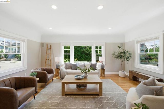 1627 62nd Street, Berkeley, CA 94703