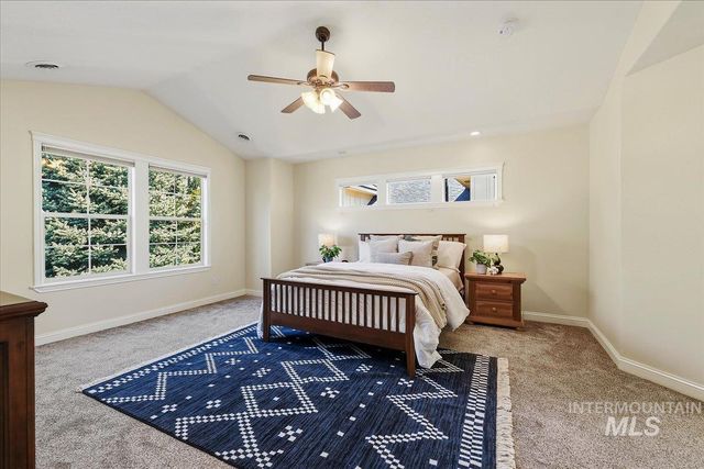 1173 W Hitchcock St, Meridian, ID 83646