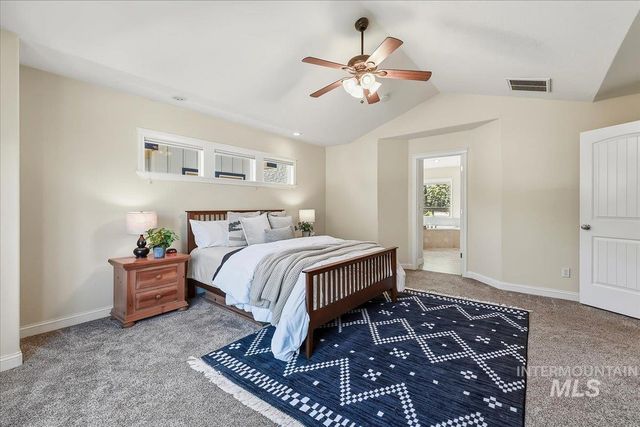1173 W Hitchcock St, Meridian, ID 83646