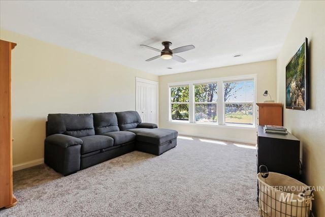 1173 W Hitchcock St, Meridian, ID 83646