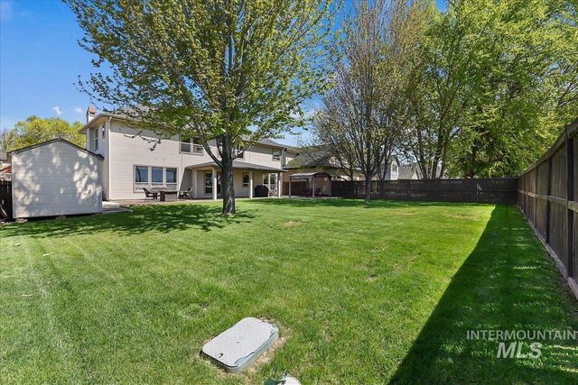1173 W Hitchcock St, Meridian, ID 83646