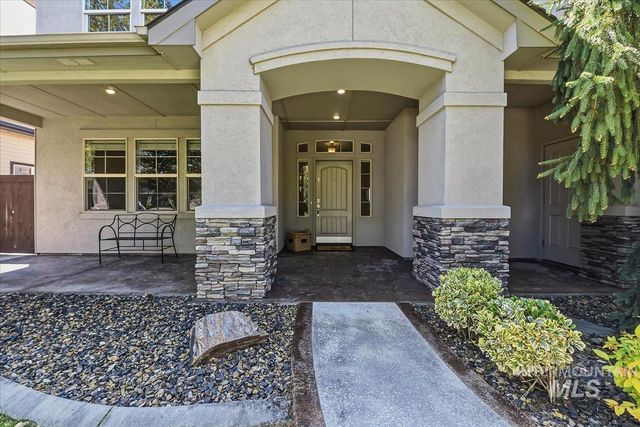 1173 W Hitchcock St, Meridian, ID 83646