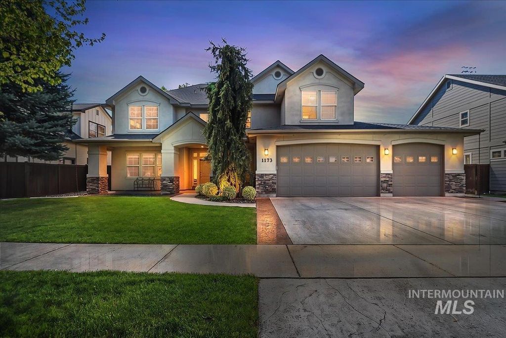 1173 W Hitchcock St, Meridian, ID 83646