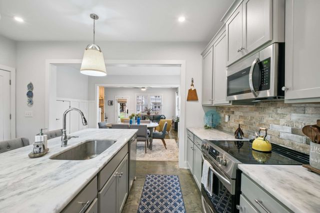 1125 Chester Ave Apt 11, Nashville, TN 37206