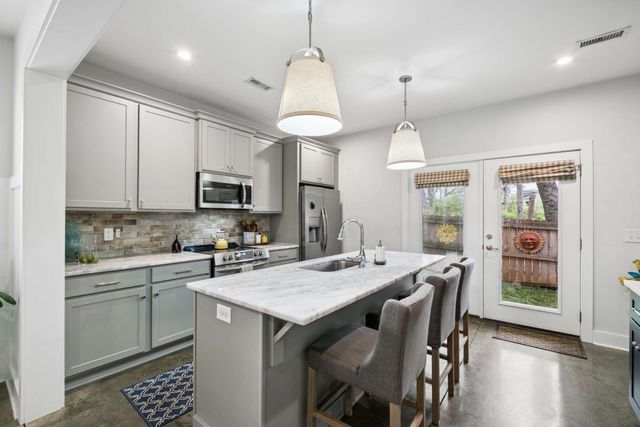 1125 Chester Ave Apt 11, Nashville, TN 37206