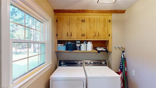723 E Riverview DR, Suffolk, VA 23434