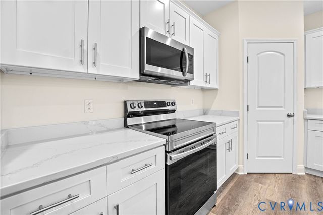 94 Dingley Rd, Montross, VA 22443