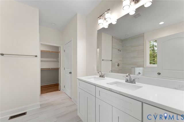 94 Dingley Rd, Montross, VA 22443