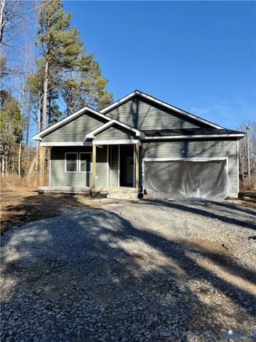 94 Dingley Rd, Montross, VA 22443
