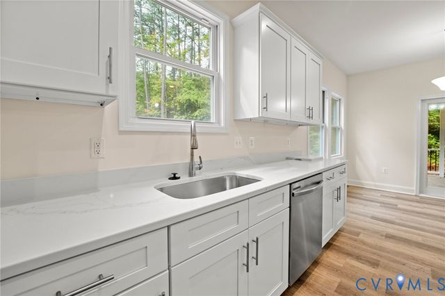 94 Dingley Rd, Montross, VA 22443