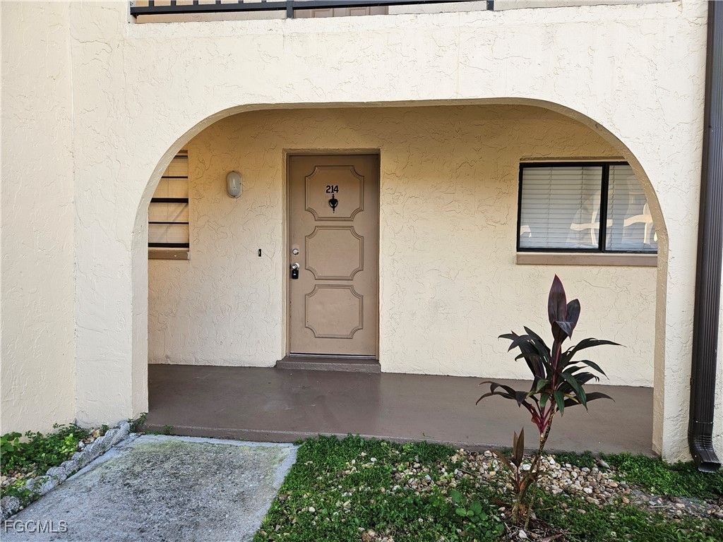608 Gerald AVE 214, Lehigh Acres, FL 33936