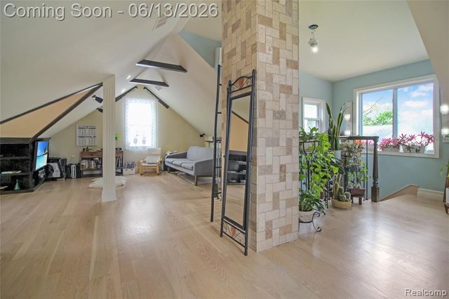 5953 Cooper Street, Taylor, MI 48180