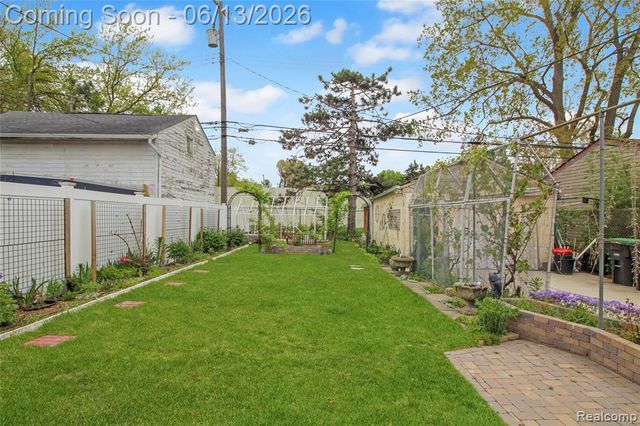 5953 Cooper Street, Taylor, MI 48180