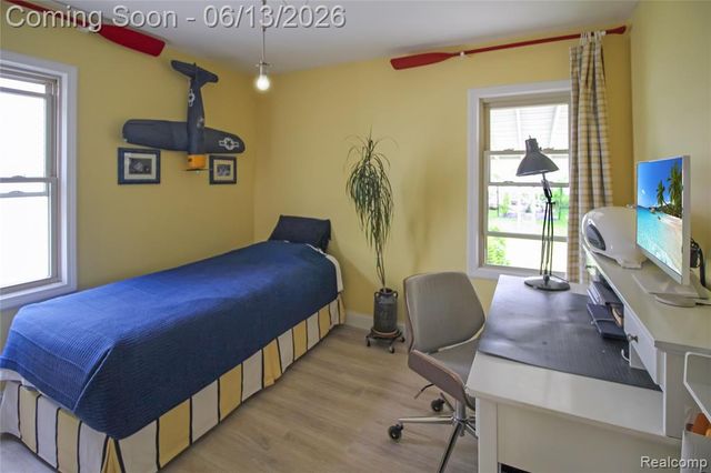 5953 Cooper Street, Taylor, MI 48180