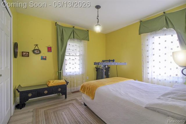 5953 Cooper Street, Taylor, MI 48180