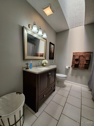 6703 Cincinnati Dayton Road, Liberty Twp, OH 45044