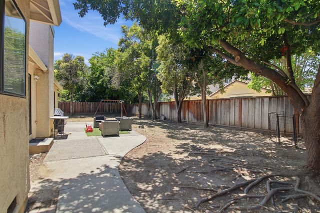 201 Hickory Ct, Brentwood, CA 94513