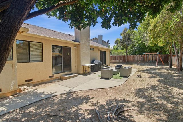 201 Hickory Ct, Brentwood, CA 94513