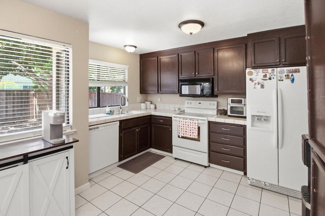 201 Hickory Ct, Brentwood, CA 94513