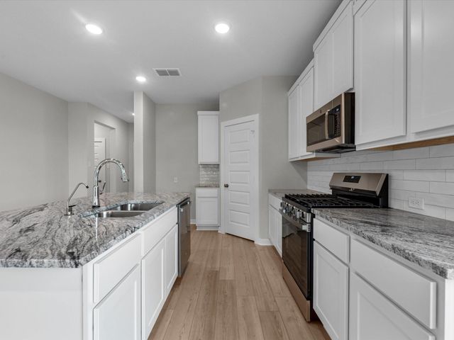 21803 Honey Scent Lane, Cypress, TX 77433