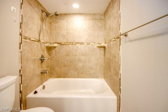 4616 SE 6th AVE # 202, Cape Coral, FL 33904