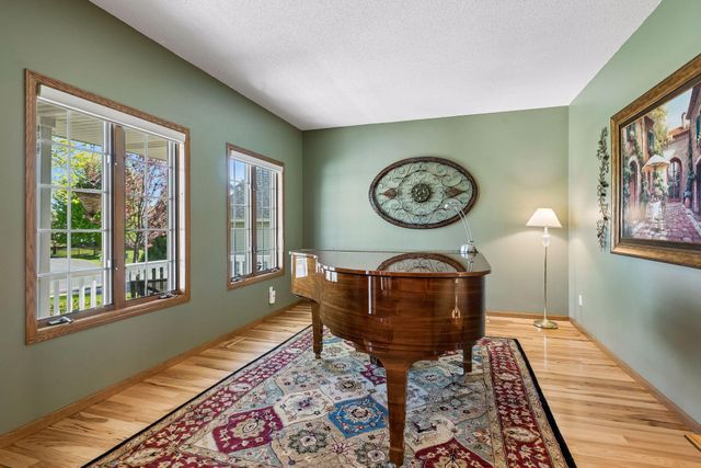 15722 Crystal Path, Rosemount, MN 55068