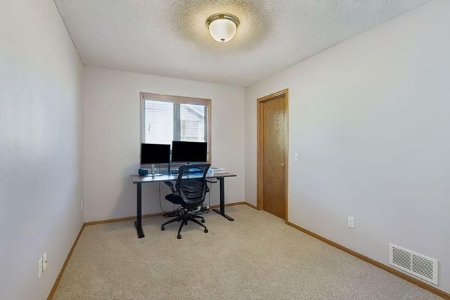 15722 Crystal Path, Rosemount, MN 55068