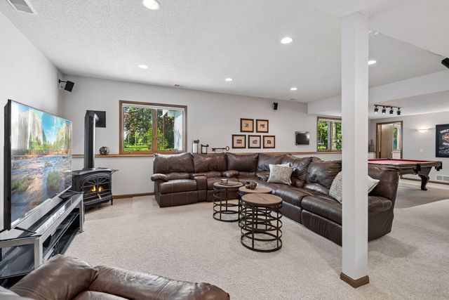15722 Crystal Path, Rosemount, MN 55068