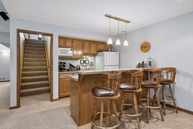 15722 Crystal Path, Rosemount, MN 55068