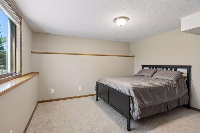 15722 Crystal Path, Rosemount, MN 55068