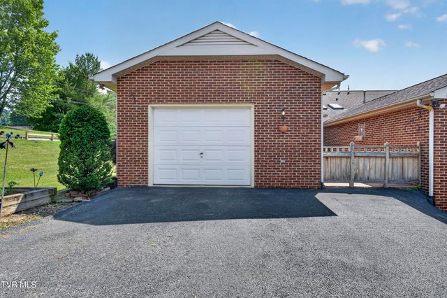 186 Keller Lane, Marion, VA 24354