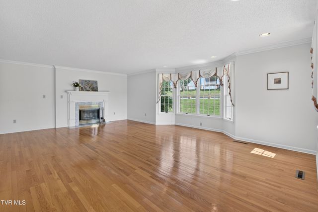 186 Keller Lane, Marion, VA 24354