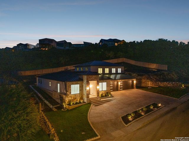 7310 Cresta Bulivar, San Antonio, TX 78256