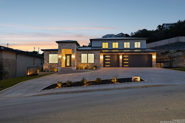 7310 Cresta Bulivar, San Antonio, TX 78256